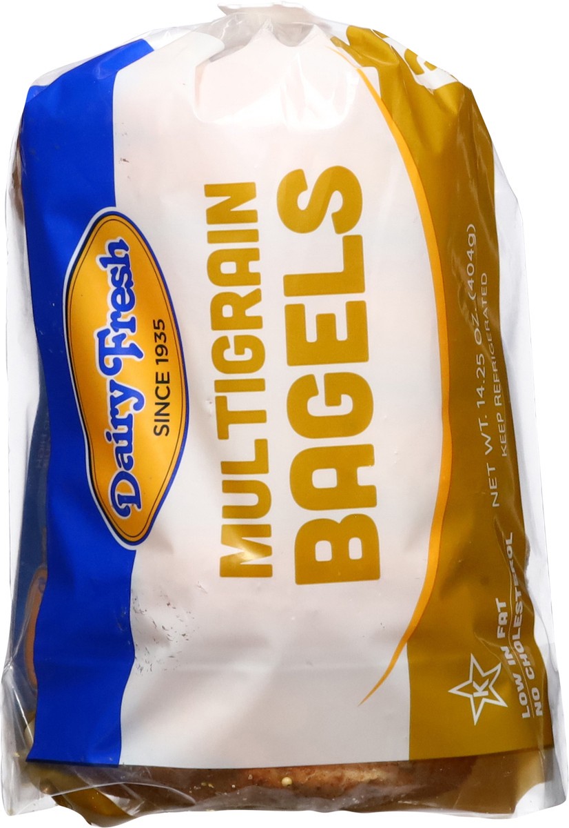 slide 5 of 13, Dairy Fresh Pre-Sliced Multigrain Bagels 5 ea, 5 ct