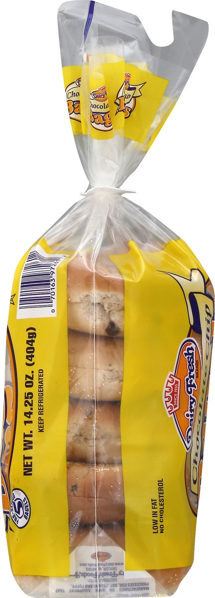 slide 7 of 11, Dairy Fresh Chocolate Chip Bagels 5 ea, 5 ct