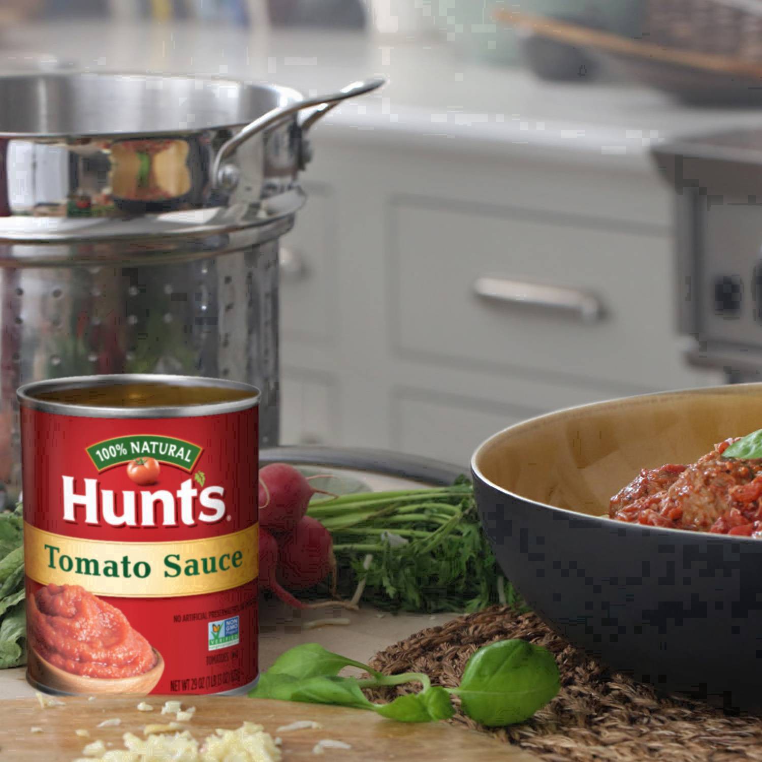 slide 11 of 37, Hunt's 100% Natural Tomato Sauce, 29 oz