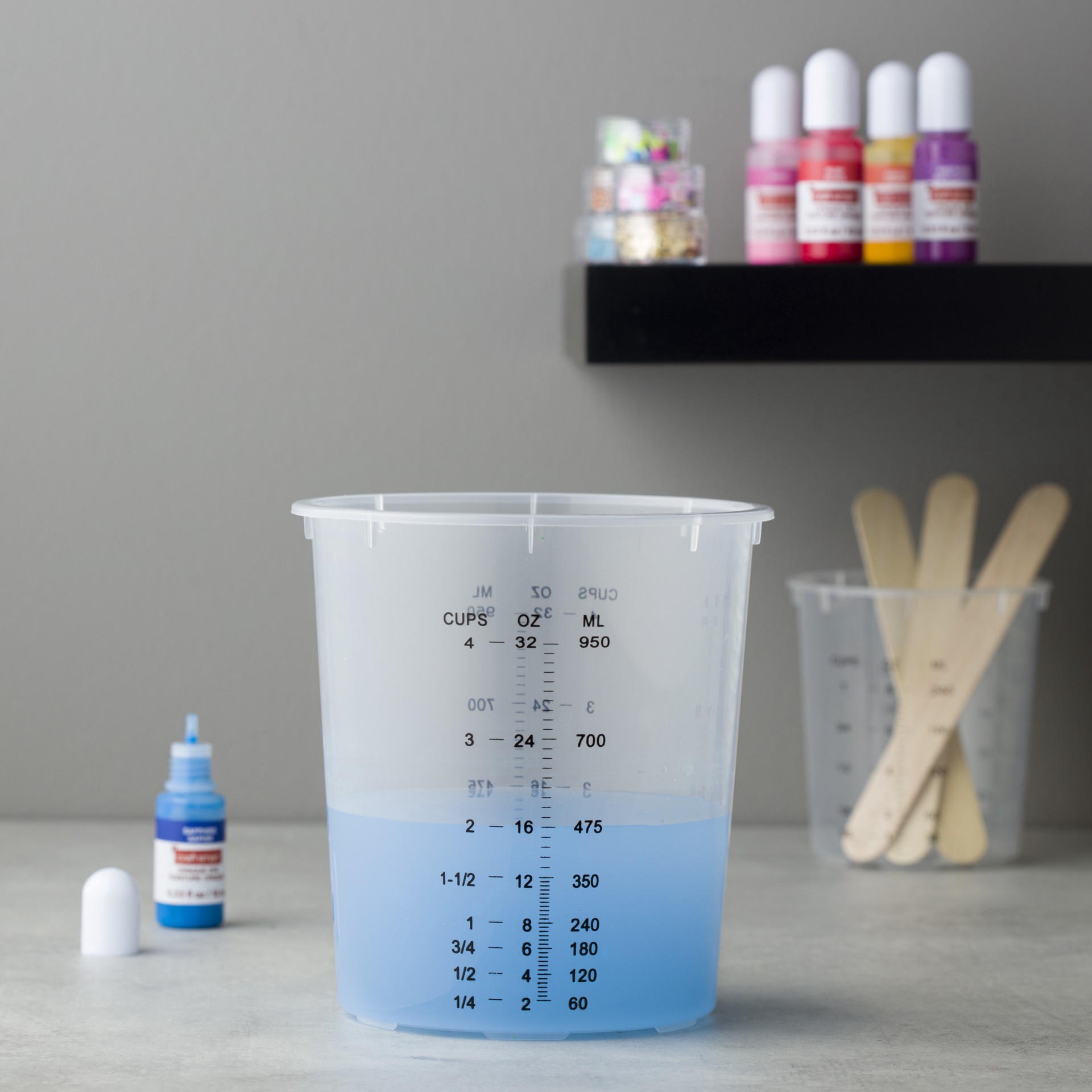 slide 4 of 4, 32 Fl Oz Resin Mixing Container By Craft Smart, 32 fl oz