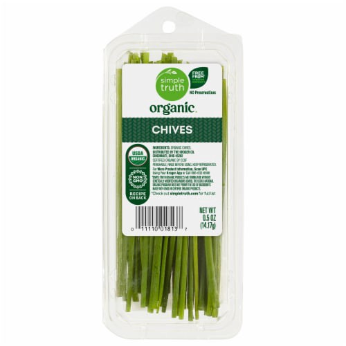 slide 1 of 2, Simple Truth Organic Chives, 0.5 oz