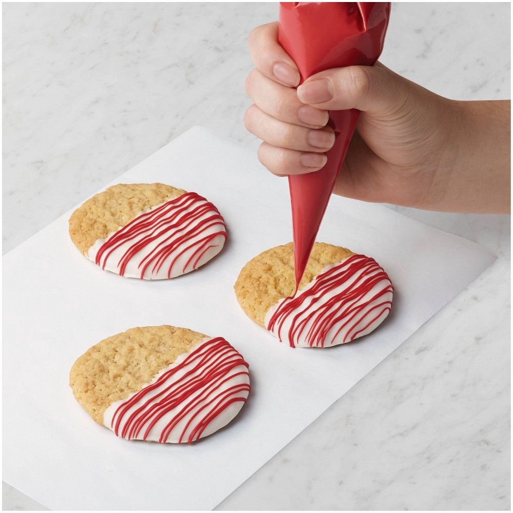 slide 3 of 3, Wilton 12'' Disposable Decorating Bags, 36 ct
