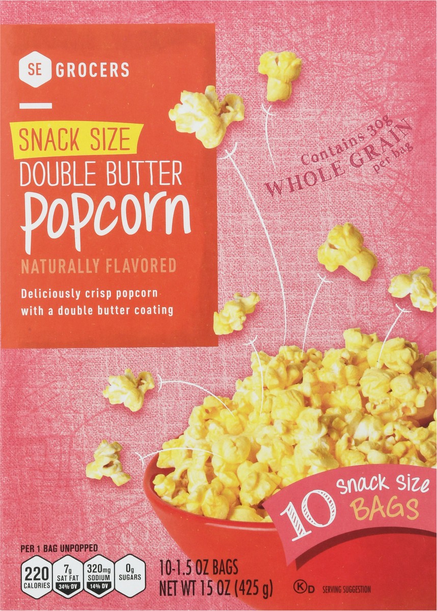 slide 7 of 10, SE Grocers Naturally Flavored Snake Size Double Butter Popcorn - 10 CT, 10 ct