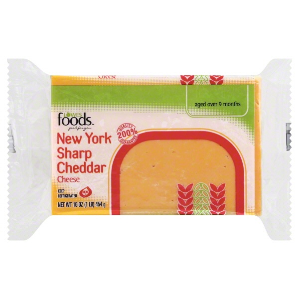 slide 1 of 1, Lowes Foods New York Sharp Cheddar Cheese Chunk, 16 oz