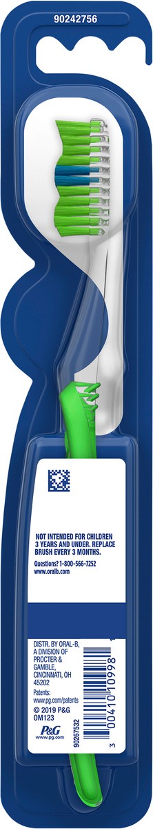 slide 2 of 3, Oral-B Advanced Clean Toothbrush, Color Changing Bristles, Soft, 1 Count, 1 ct