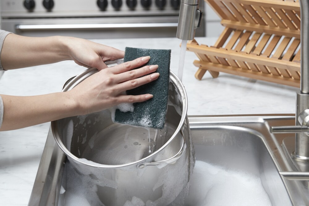 slide 2 of 3, Dawn Heavy Duty Scouring Pad, 3 ct