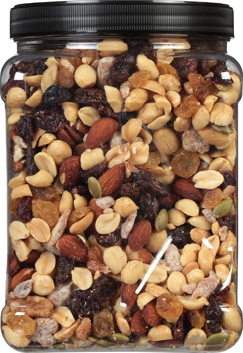 slide 6 of 9, Lunds & Byerlys Roasted Cranberry Trail Mix 36 oz, 36 oz