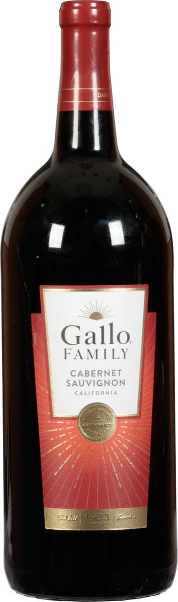 slide 6 of 12, Gallo Family Vineyards Red Wine, 1.50 liter