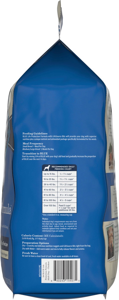 slide 6 of 8, Blue Buffalo Life Protection Formula Adult Dry Dog Food, Helps Build and Maintain Strong Muscles, Made with Natural Ingredients, Chicken & Brown Rice Recipe, 5-lb Bag, 5 lb