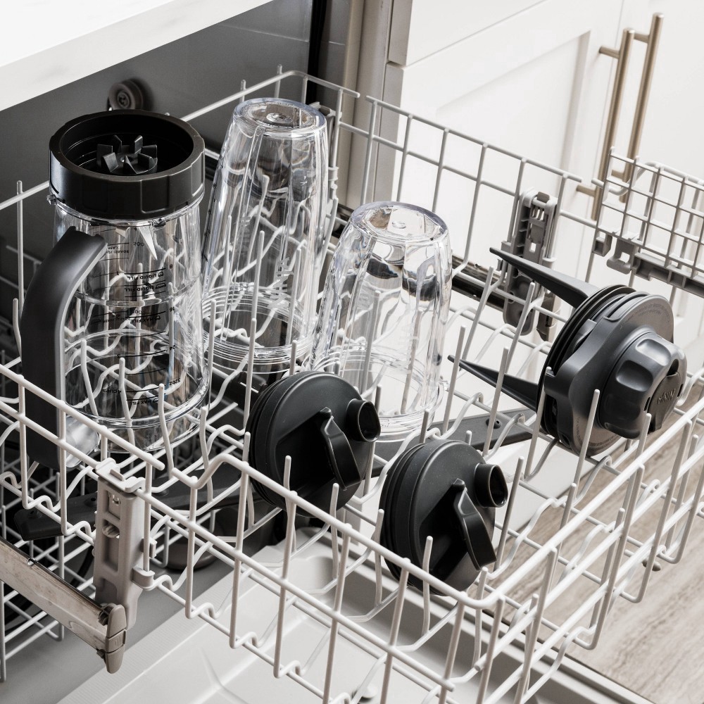 slide 14 of 21, Ninja Twisti High Speed Blender In Platinum, 1 ct