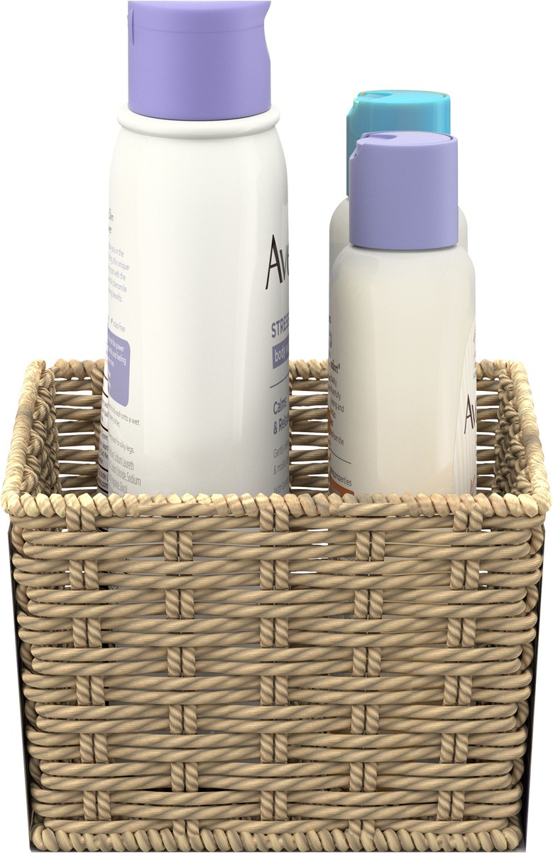 slide 2 of 7, Aveeno Daily Bathtime Solutions Baby & Me Gift Set, 4 items, 4 ct