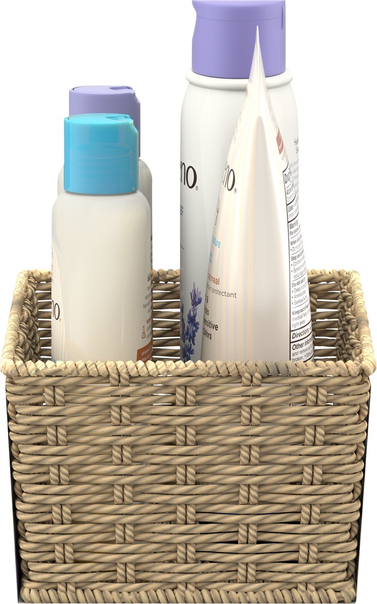 slide 4 of 7, Aveeno Daily Bathtime Solutions Baby & Me Gift Set, 4 items, 4 ct