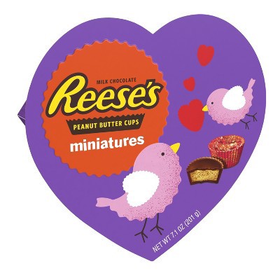 slide 1 of 3, Reese's Valentine's Peanut Butter Cups Miniatures Heart Box, 7.1 oz