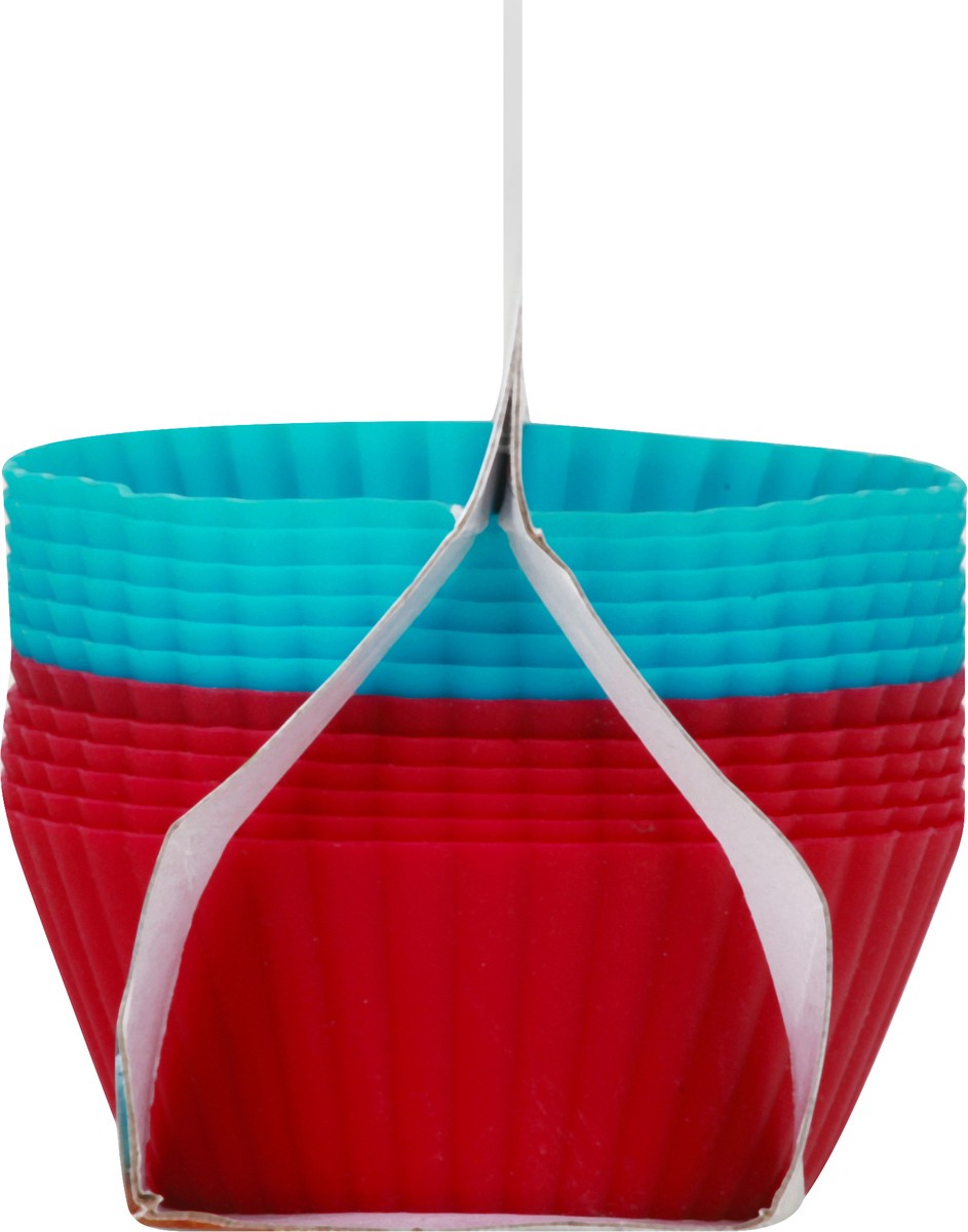 slide 3 of 9, Trudeau Silicone Baking Cups 12 ea, 12 ct