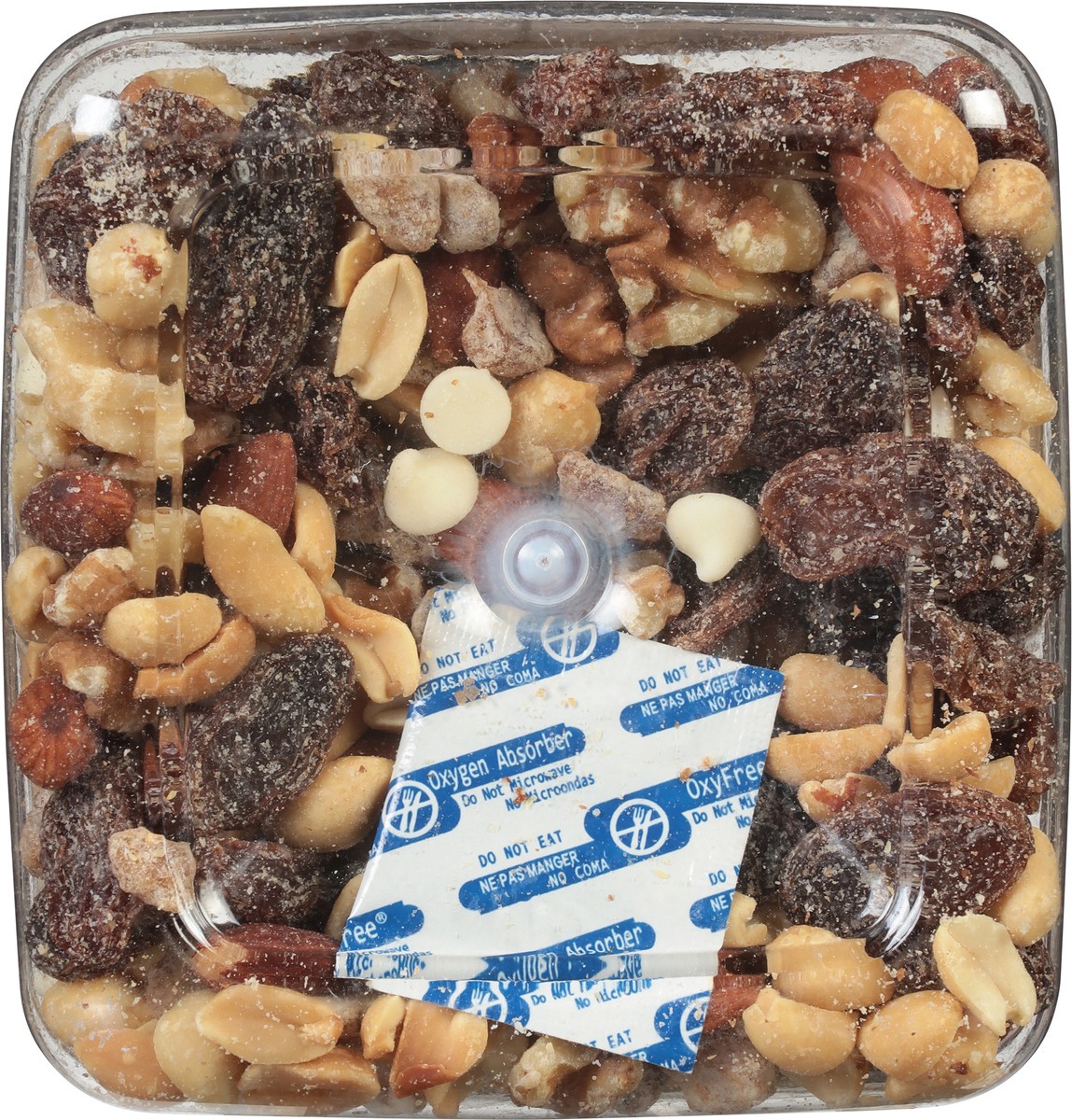 slide 6 of 9, Lunds & Byerlys Roasted Yogurt Trail Mix 36 oz, 36 oz