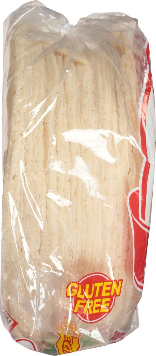 slide 4 of 9, La Banderita White Corn Tortilla, 30 ct