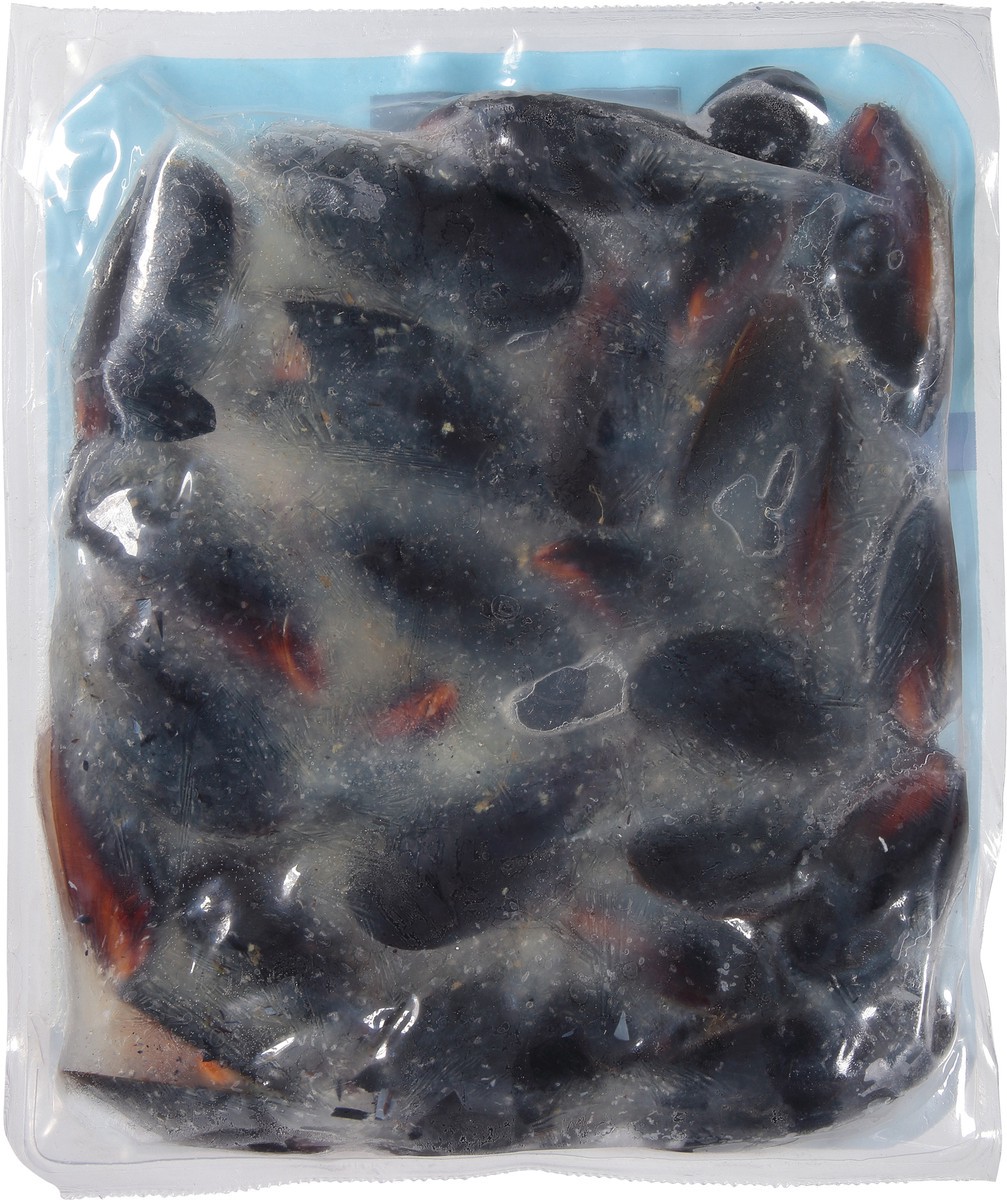 slide 7 of 9, Next Wave Seafood Whole Mussels 1 lb, 