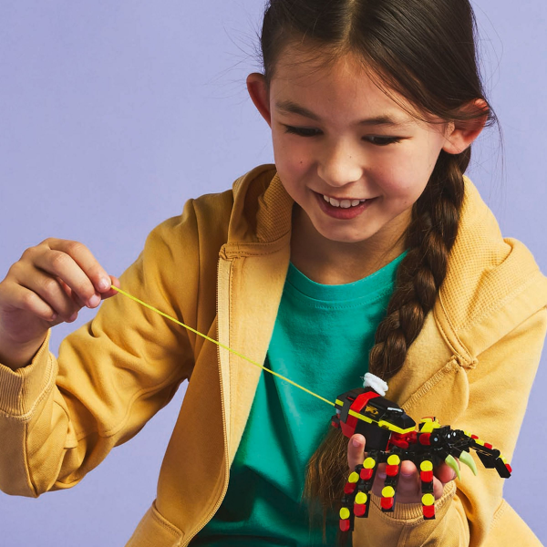 slide 9 of 21, LEGO Creator 3 in 1 Wild Animals Surprising Spider Building Toy 31159, 1 ct