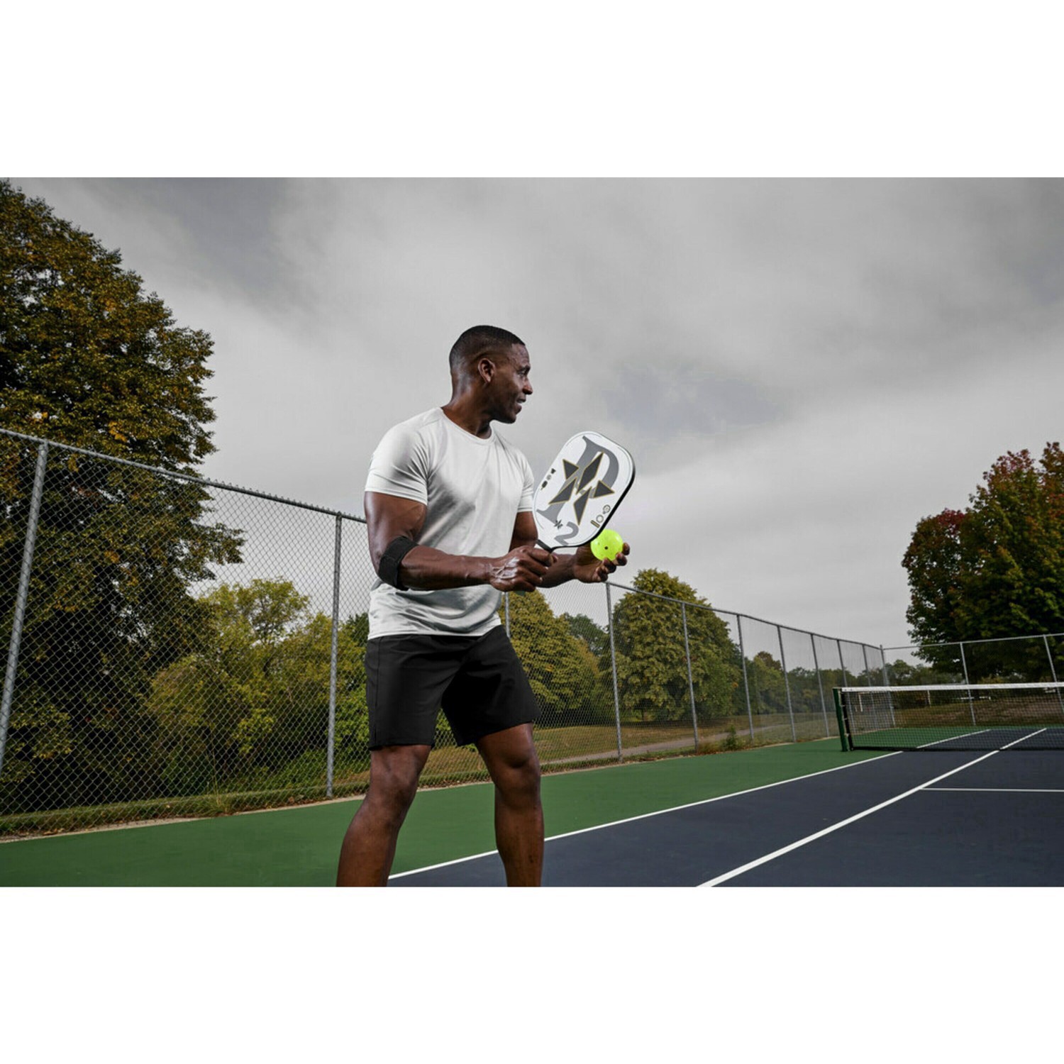 slide 20 of 44, Futuro Elbow Strap 1 ea, 1 ct