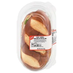 Taylor Farms Turkey, Bacon & Provolone on Pretzel Roll 9.6 oz