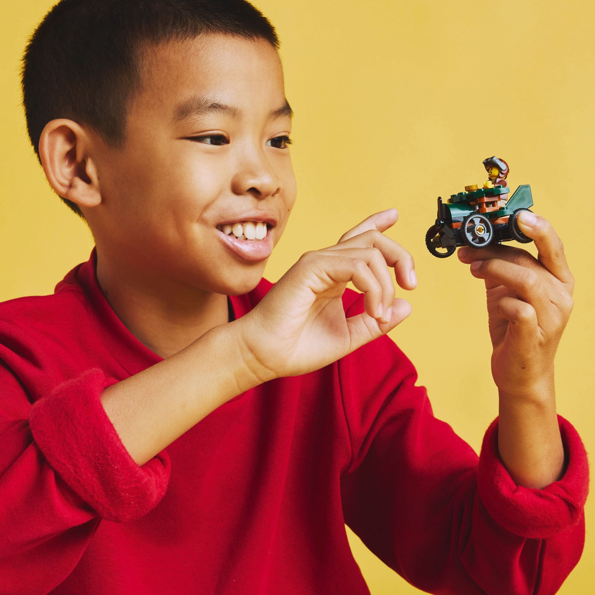 slide 17 of 21, LEGO City Airplane vs. Hospital Bed Race Car Pack Building Toy 60459, 1 ct