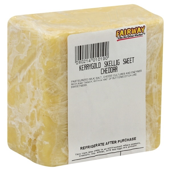 slide 1 of 1, Kerrygold Skellig Sweet Cheddar, per lb