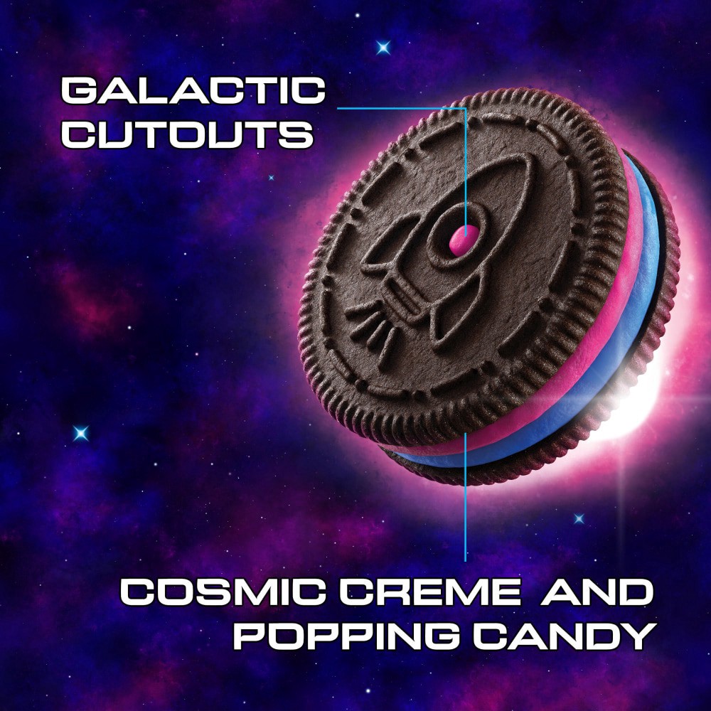 slide 5 of 6, Oreo Space Dunk Chocolate Sandwich Cookies Limited Edition, 10.68 oz
