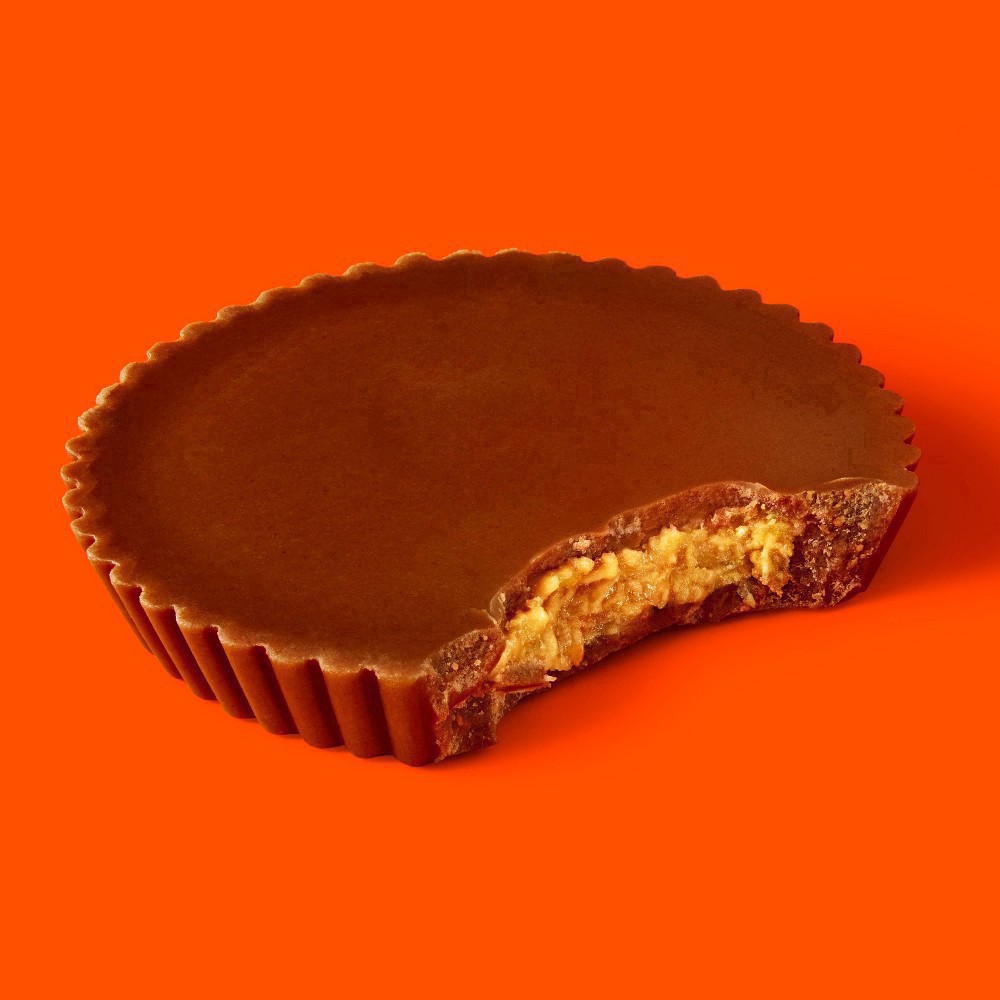 slide 5 of 92, Reese's Thins Peanut Butter Cups Milk Chocolate, 7.37 oz