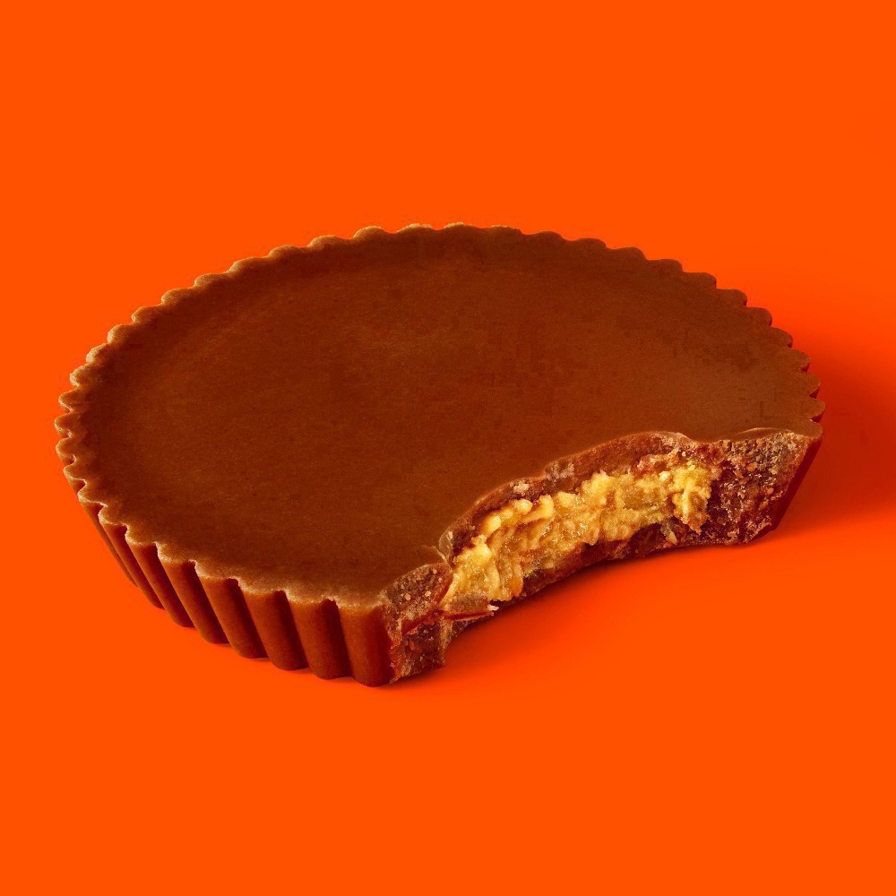 slide 28 of 92, Reese's Thins Peanut Butter Cups Milk Chocolate, 7.37 oz