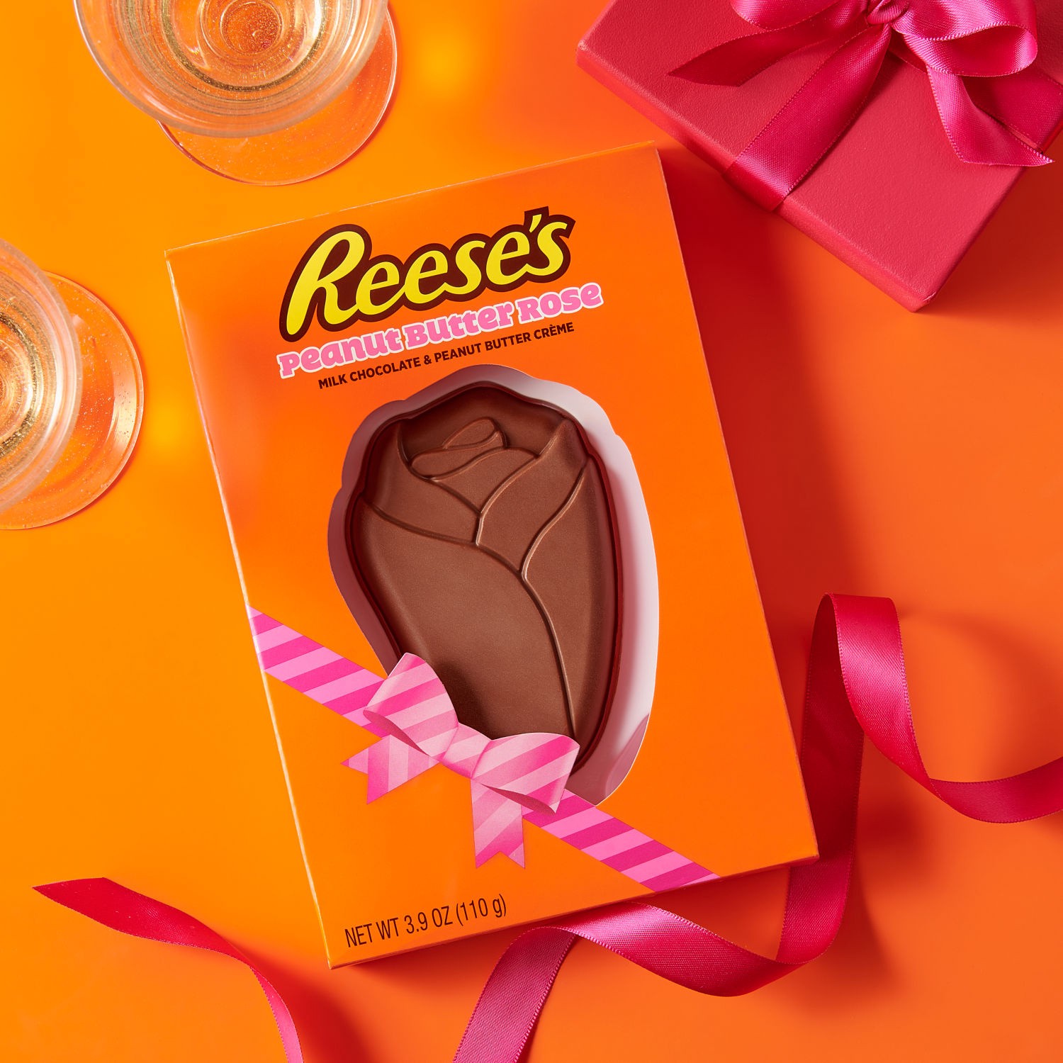 slide 4 of 8, Reese's Milk Chocolate Peanut Butter Creme Rose, Valentine's Day Candy Gift Box, 3.9 oz, 3.9 oz