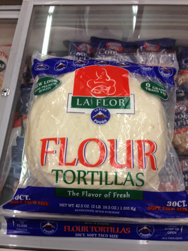 slide 1 of 1, La Flor Flour Tortillas, 42.5 oz