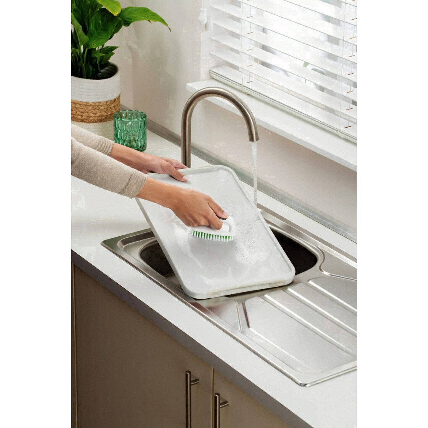 slide 37 of 43, Scotch-Brite Hand & Nail Brush 1 ea, 1 ct