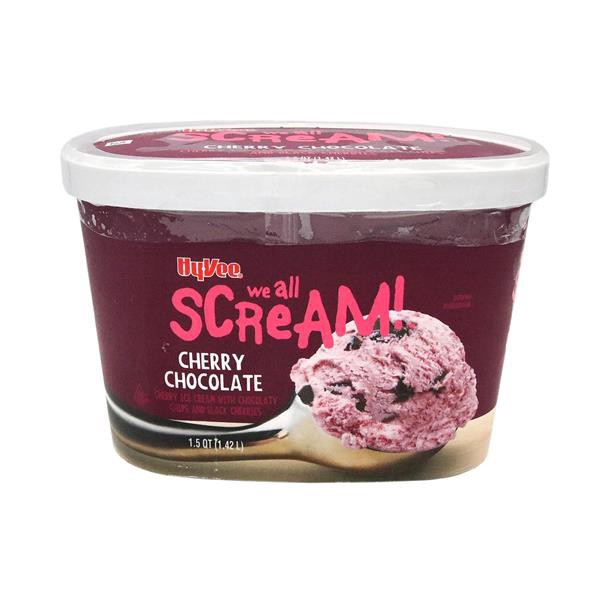slide 1 of 1, Hy-Vee We All Scream Cherry Chocolate, 1.5 qt