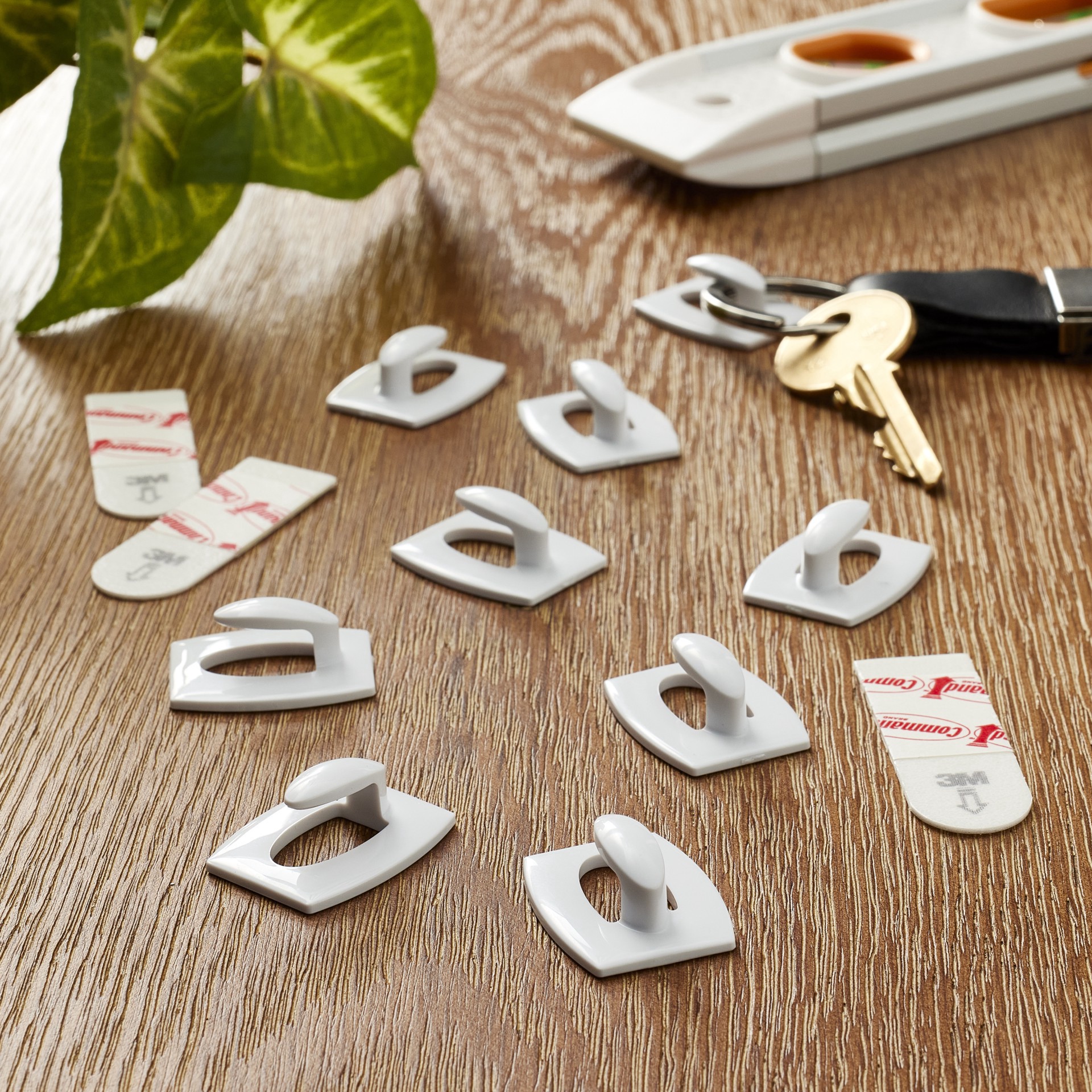 slide 5 of 6, 3m Command Mini Hooks, Mini Size