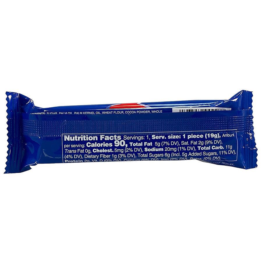 slide 3 of 3, Nestlé Crunchy Shark Chocolatey Crunchy Wafer 0.65 oz, 0.65 oz