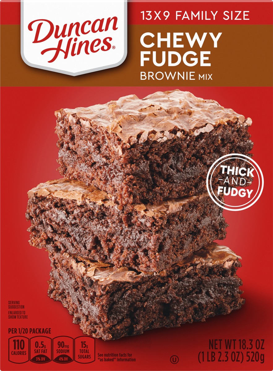 slide 1 of 9, Duncan Hines Family Size Chewy Fudge Brownie Mix 18.3 oz, 18.3 oz