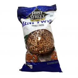 First Street Mini Twist Pretzels