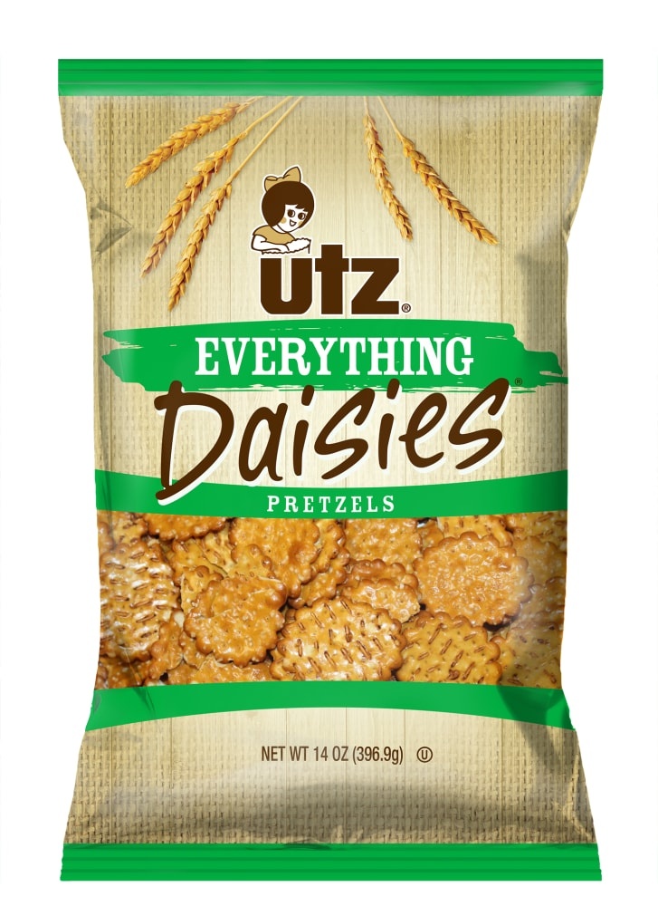 slide 1 of 1, Utz Daisies Pretzels - Everything, 14 oz