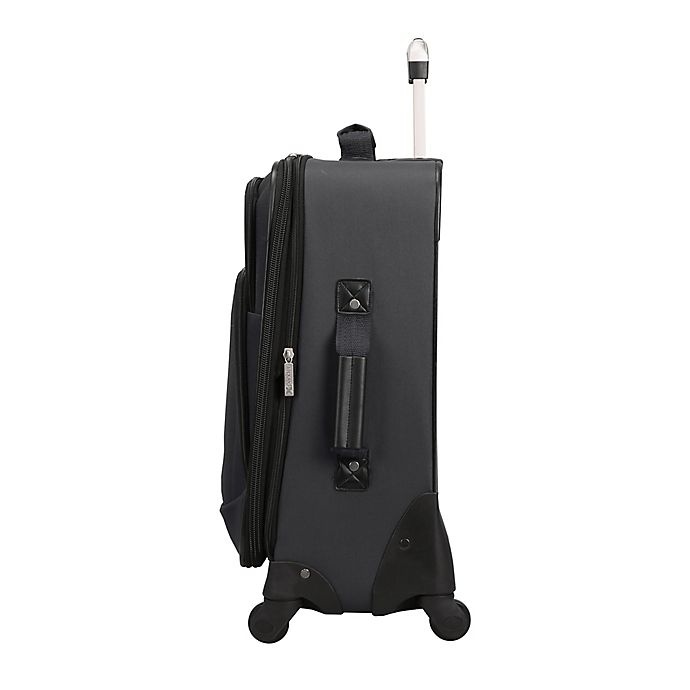 the skyway luggage carry on