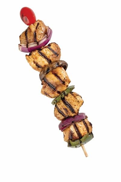 slide 1 of 1, Hy-Vee Marinated Chicken Kabobs, 10 oz