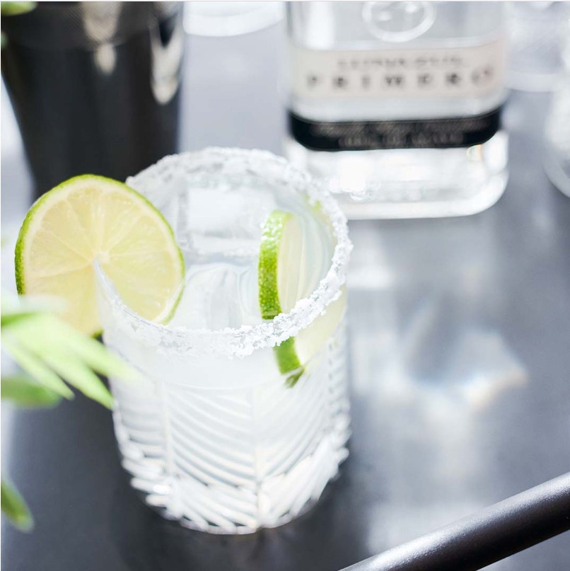 slide 2 of 4, Lunazul Primero Plata, 750 ml