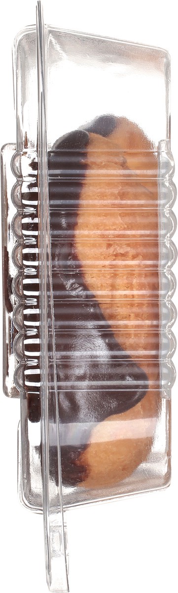 slide 12 of 14, Lunds & Byerlys Chocolate Iced Cake Donuts 3 ea, 1 ct