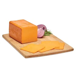 H-E-B Post Oak Smoked Cheddar, Sliced