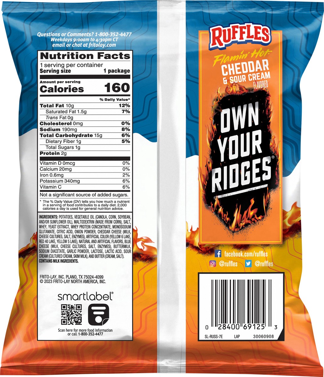 slide 7 of 9, Ruffles Potato Chips Flamin'' Hot Cheddar & Sour Cream Flavored 1 Oz, 1 oz