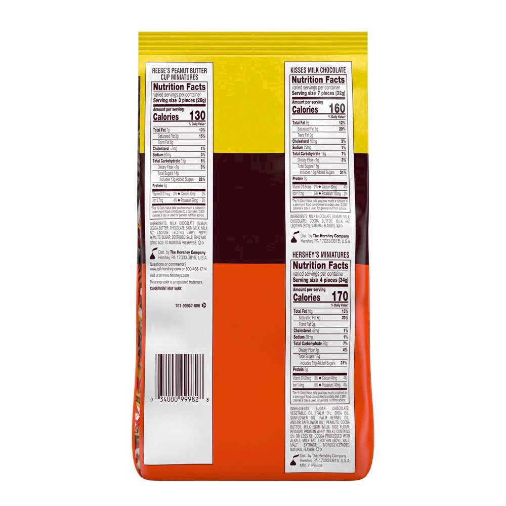 slide 35 of 89, HERSHEY'S and REESE'S Assorted Chocolate Flavored Candy Party Pack, 35 oz, 35 oz