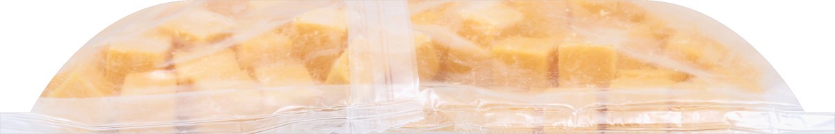 slide 4 of 6, First Street Cubed Cheddar Cheese, 2.5 lb