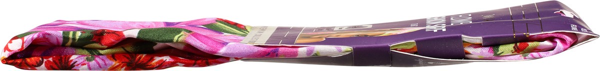 slide 8 of 9, Donna Fashion Scarf Flower Print, 1 ct