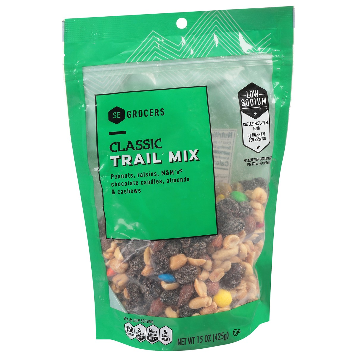 slide 2 of 4, SE Grocers Classic Trail Mix, 15 oz
