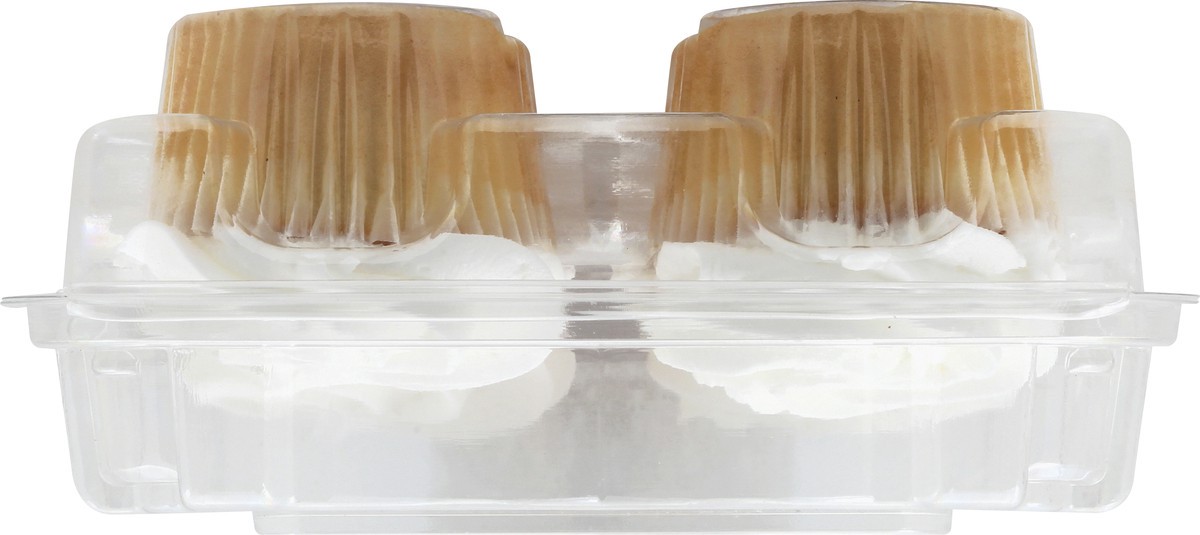 slide 9 of 13, Ann Marie's Sugar Free White Iced Cupcakes 8 oz, 8 oz