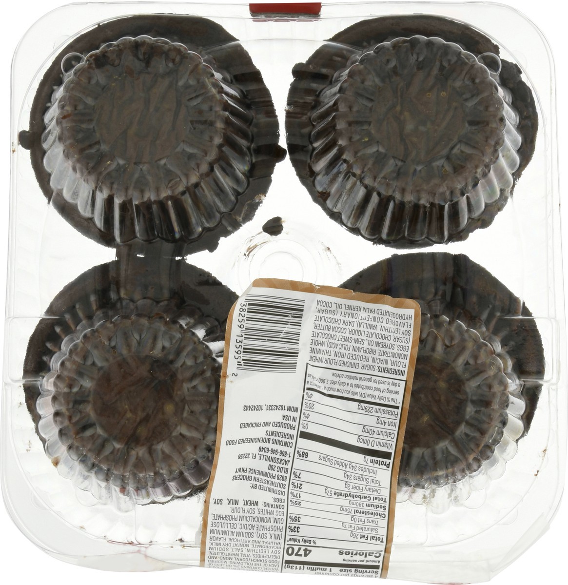 slide 12 of 13, SE Grocers Double Chocolate Chip Muffin, 1 ct